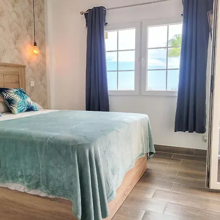 3 Bed Shared Pool Jardines De La Suerte Villa *